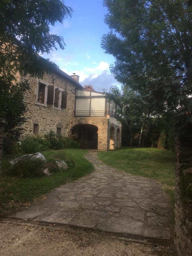 Gite A La Campagne Quins Екстериор снимка
